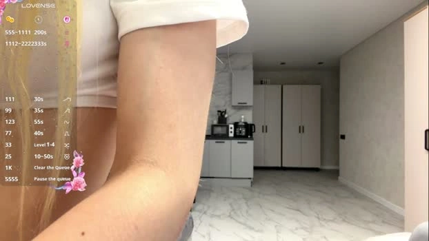 dewdropdoll 04-09-2026 beauty pussy suckcock play Recording
