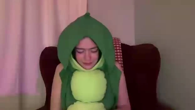 littlesugarpea 22-09-2026 naked big Recorded big Recording